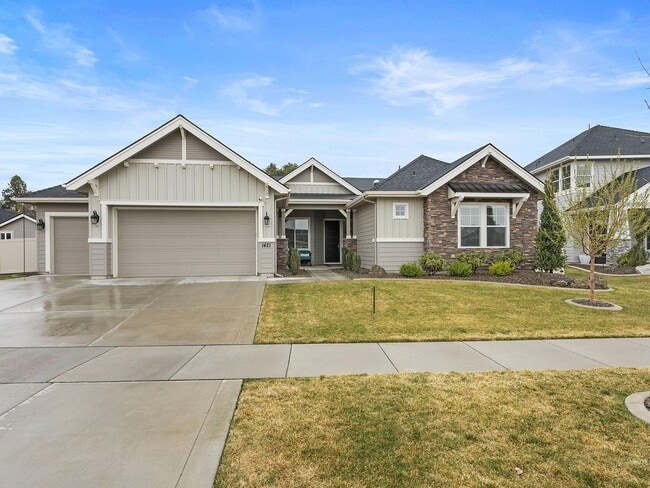 property at 1421 W Whitehall Dr