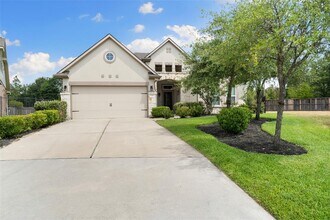 2 Prairie Falcon Place in The Woodlands, TX - Building Photo - Building Photo