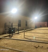 18512 E Ave Q in Palmdale, CA - Building Photo - Building Photo