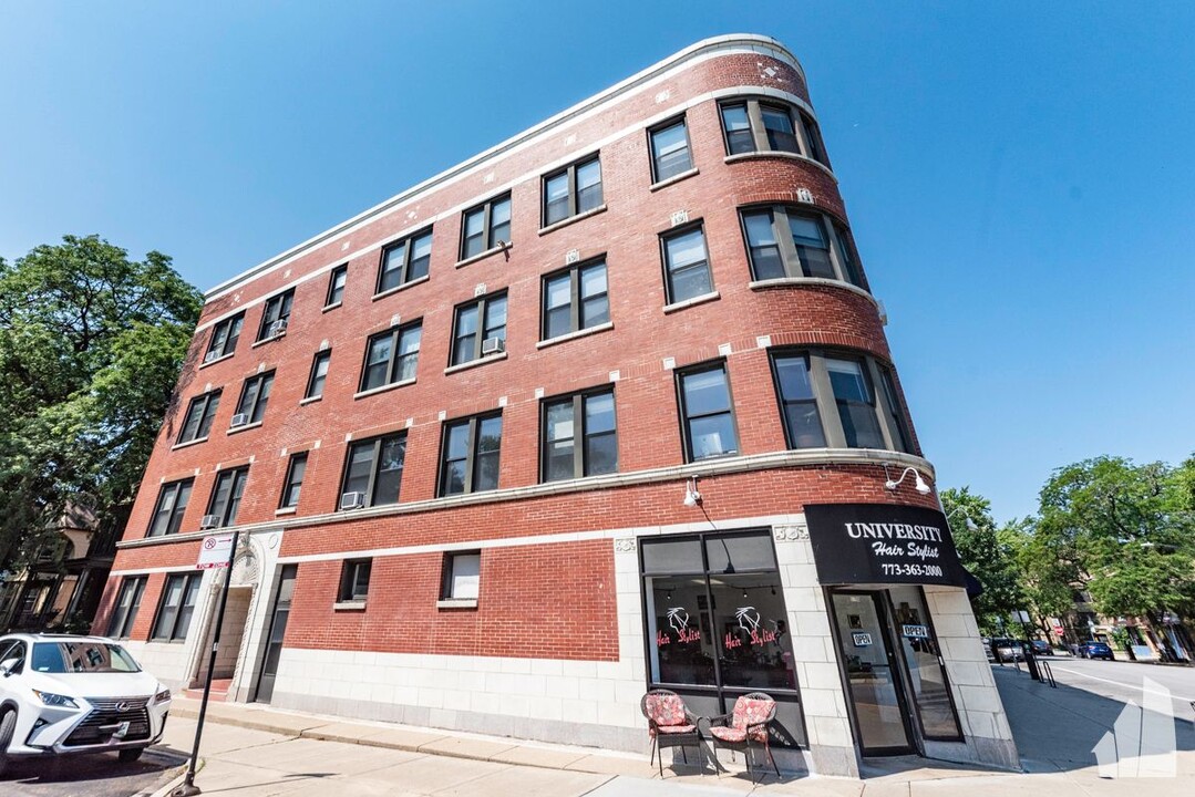 5706 S Harper Ave, Unit 203 in Chicago, IL - Building Photo