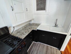 1 Harbor St in Salem, MA - Foto de edificio - Building Photo