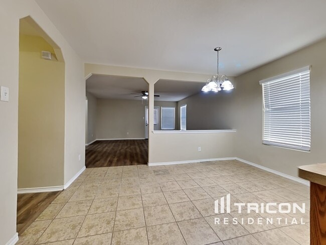 9506 Lookover Bay in Converse, TX - Building Photo - Building Photo