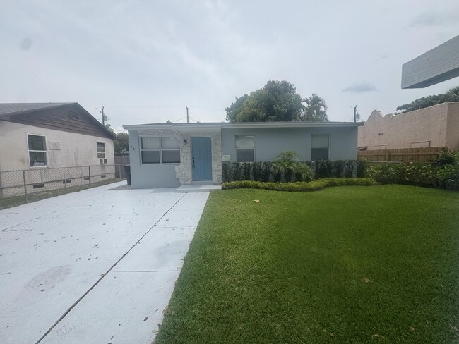 property at 721 Nathan Hale Rd