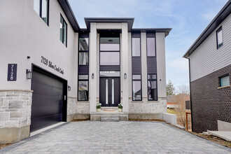 7128 SIlver Creek Cir in London, ON - Building Photo - Building Photo
