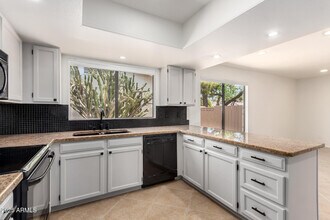 9645 W Kimberly Way in Peoria, AZ - Building Photo - Building Photo