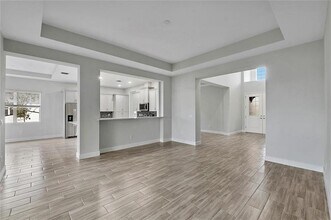 5218 Liberty Ln in Westlake, FL - Foto de edificio - Building Photo
