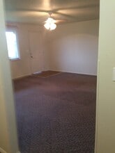 3160 Lyon St SE in Albany, OR - Building Photo - Building Photo