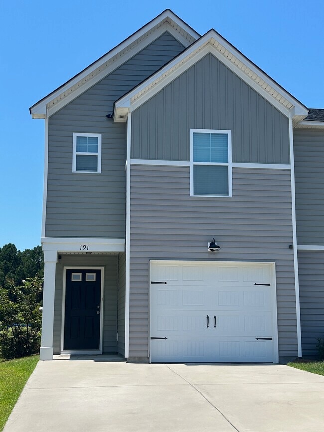 property at 191 Silver Run Pl