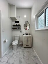 3104 Richmond St, Unit 2 in Philadelphia, PA - Foto de edificio - Building Photo