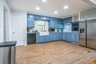 103 Noble Dr SE in Huntsville, AL - Building Photo - Building Photo