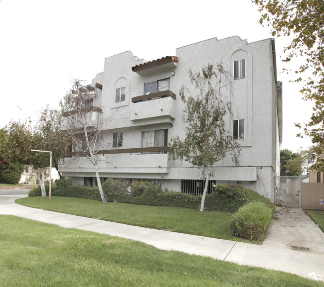 10560 Bloomfield St in North Hollywood, CA - Building Photo - Building Photo