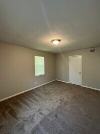 1101 Sorrells Dr photo'