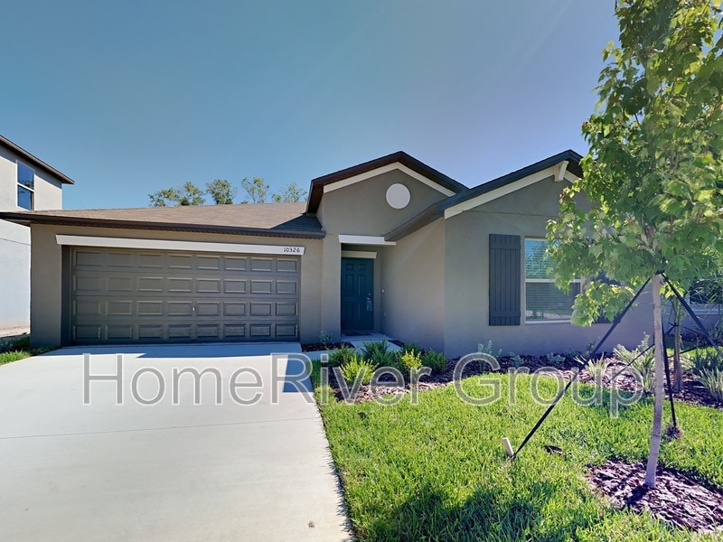 10326 Scarlet Skimmer Dr in Riverview, FL - Building Photo