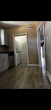 162 N La Crosse Ave, Unit 2nd Fl. in Chicago, IL - Building Photo - Building Photo