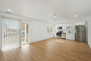 1298 Sage Dr in Lehi, UT - Building Photo