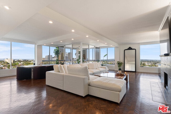 property at 10590 Wilshire Blvd