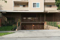 Garnsey Apartments in Santa Ana, CA - Building Photo - Building Photo