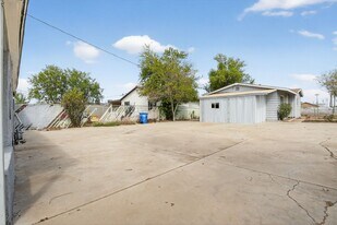 1410 S 24th Ave in Phoenix, AZ - Building Photo
