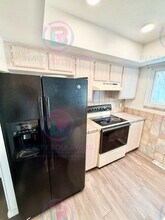 2344 Roundhouse Rd in Sparks, NV - Building Photo - Building Photo