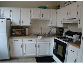 550 Tremont St-Unit -4 in Boston, MA - Building Photo - Building Photo
