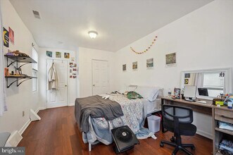 1521 Fontain St in Philadelphia, PA - Building Photo - Building Photo