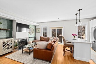 471 E 3rd St in Boston, MA - Building Photo - Building Photo