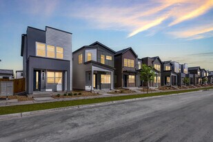 Union at the Park in Denver, CO - Building Photo