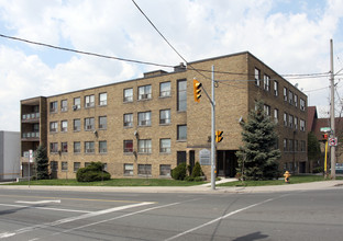 Li Mar Apartments in Toronto, ON - Building Photo - Building Photo