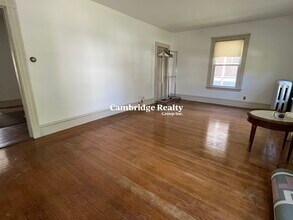 80 Curtis St, Unit T in Somerville, MA - Foto de edificio - Building Photo