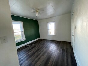 765 S Main St in St. Clair, MO - Building Photo - Building Photo