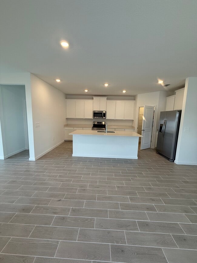 3121 NE 40th St in Ocala, FL - Building Photo - Building Photo