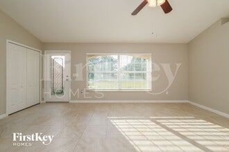 250 Portland Ave in Spring Hill, FL - Building Photo - Building Photo