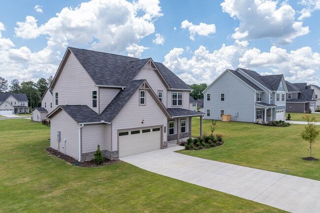 40 Highfield Ln