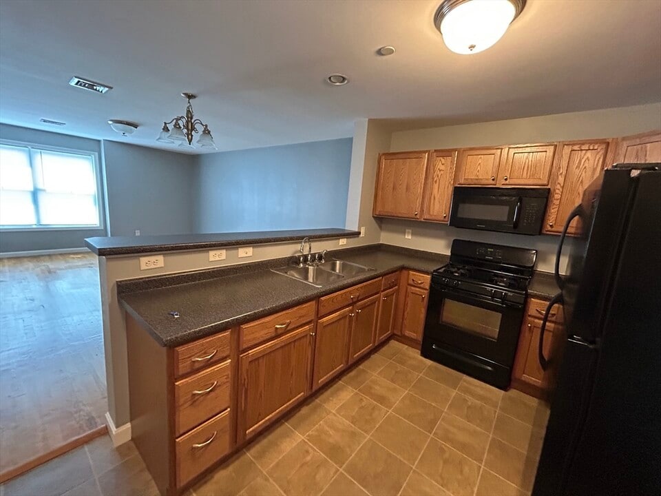 183 Washington Ave in Chelsea, MA - Building Photo
