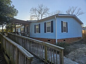 4058 Nursery Rd in Spring Lake, NC - Building Photo - Building Photo