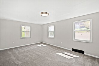 2925 Maryland Ave in North Versailles, PA - Building Photo - Building Photo
