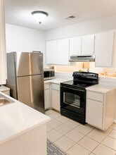 120 Wisteria Ct in Savannah, GA - Building Photo - Building Photo