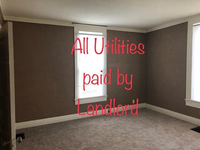 property at 901 W 6th St