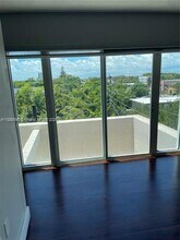 1475 SW 8th St in Miami, FL - Building Photo - Building Photo