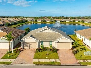 1157 Enbrook Lp in Naples, FL - Building Photo - Building Photo