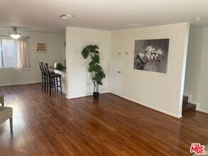 20258 Cohasset St in Los Angeles, CA - Building Photo - Building Photo