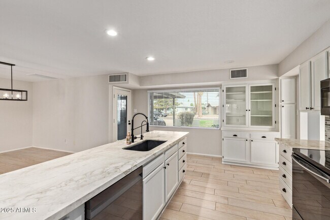 627 W 16th St in Tempe, AZ - Building Photo - Building Photo