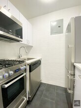 EAST 56 STREET, Unit 6G in New York, NY - Building Photo - Building Photo