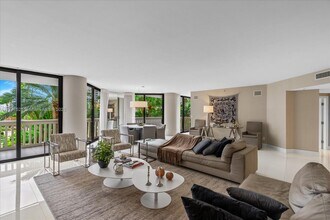 2000 Island Blvd, Unit 504 in Aventura, FL - Building Photo - Building Photo