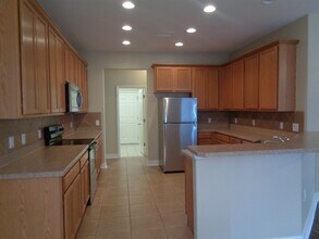 11125 Running Pine Dr in Riverview, FL - Building Photo - Building Photo