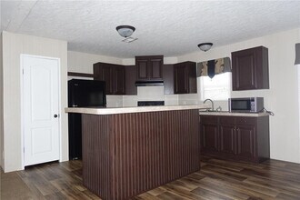 13311 SW 9th Ct in Davie, FL - Building Photo - Building Photo