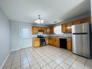 2708 48th St in Kenosha, WI - Building Photo - Building Photo