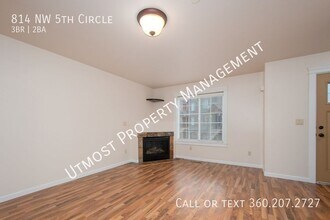 814 NW 5th Cir in Camas, WA - Building Photo - Building Photo