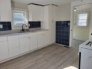 479 N Eureka Ave in Columbus, OH - Building Photo - Building Photo