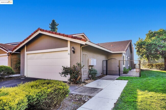 21 Ironwood in Oakland, CA - Building Photo - Building Photo